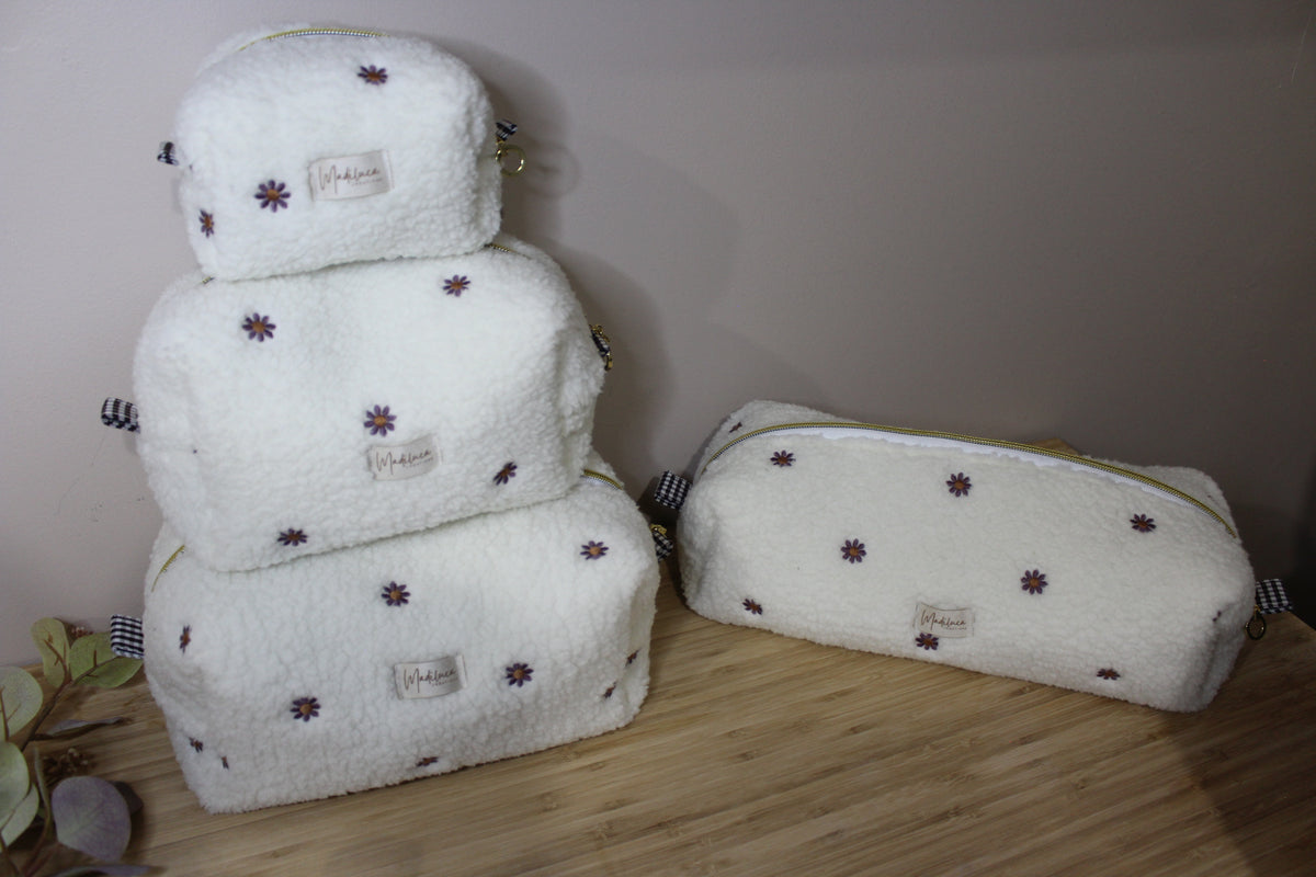 Extra large cosmetic bag • Collection Marguerite