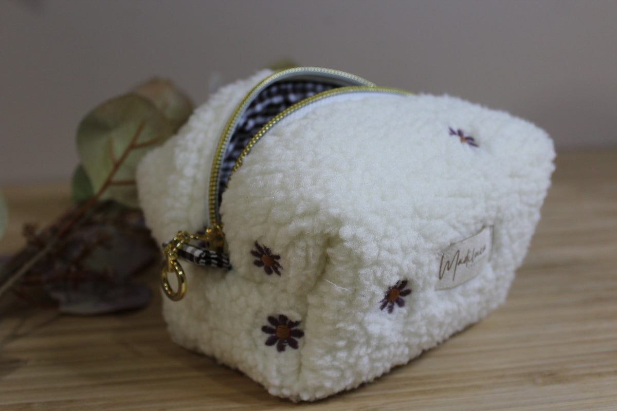 Small cosmetic bag • Collection Marguerite