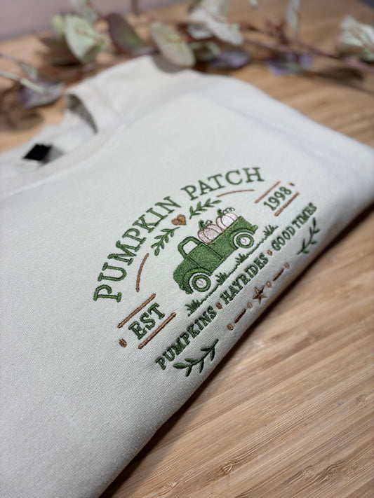 Pumpkin Patch Embroidered Crewneck (Prêt-à-partir, size M)