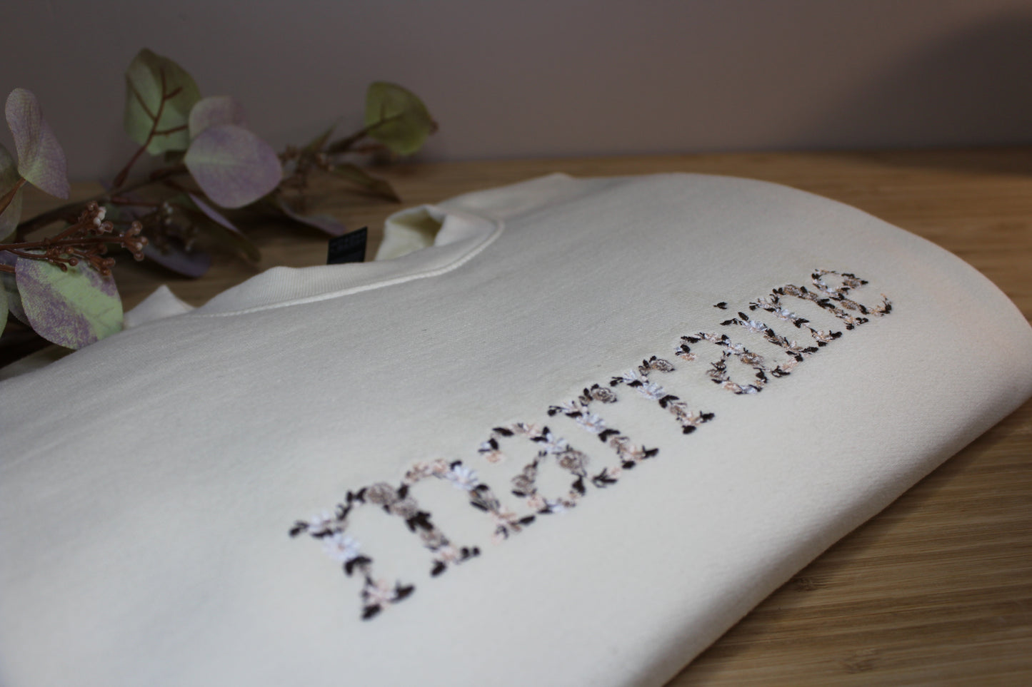 Off-white~Neutral brown/champagne/pink floral🌸